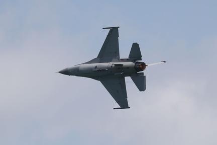 Peru Ministers Resign Over F-16s