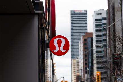 Lululemon Shares Sink on CEO Hire