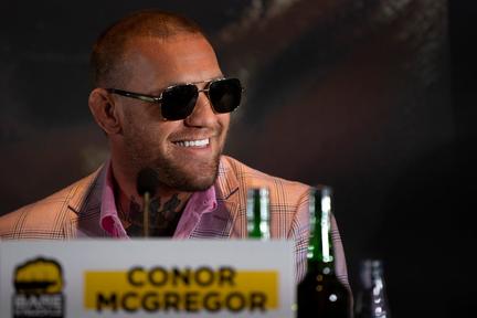 McGregor Returns at UFC 329 Against Holloway
