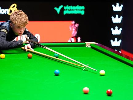 Stan Moody Impresses at Crucible