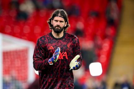 Arne Slot clarifies Alisson's future