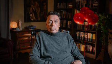 Tim Curry, Rocky Horror star, dies at 80
