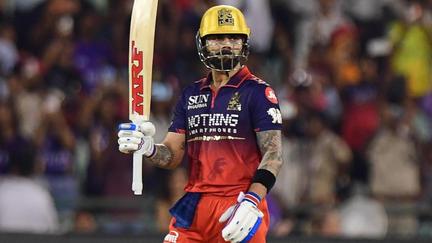 Virat Kohli hits 9th IPL ton