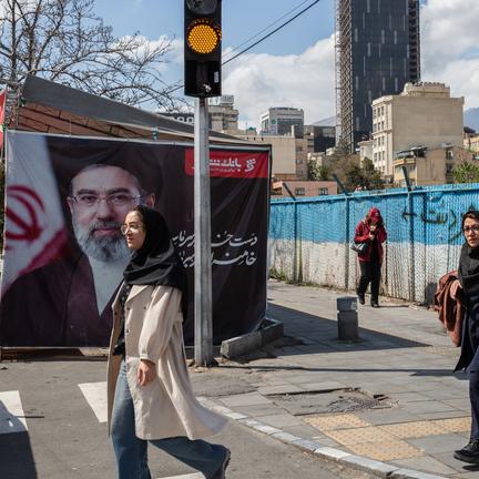 Iran seizes ships despite ceasefire