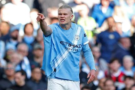 Man City Seize Title Control