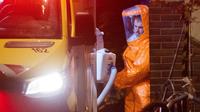 Ebola-exposed Americans evacuated