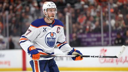 Oilers face elimination in Game 5