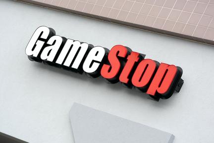 GameStop makes $56bn eBay bid