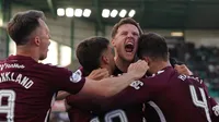 Hearts lead title race