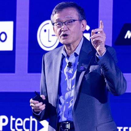 Intel shares surge on AI