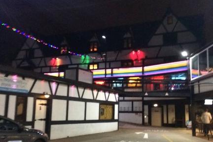 Arson arrest after MK club fire