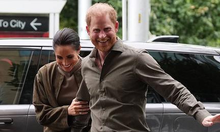 Meghan Markle's Australia Tour Outfits