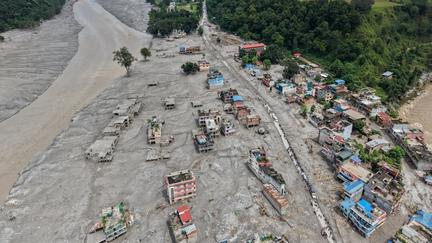 Rescue efforts continue after Nepal, China floods