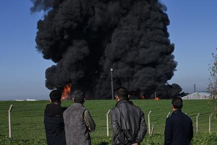 Oil prices surge on war