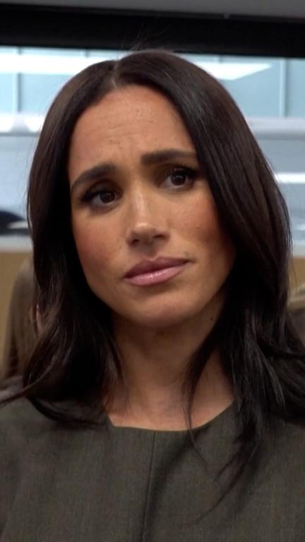 Prince Harry Praises Social Media Ban