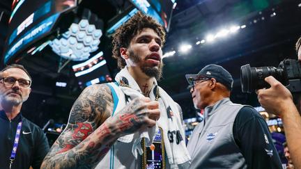 LaMelo Ball Stuns Miami Heat