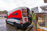 Canada Post record losses