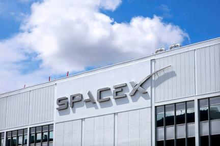 SpaceX IPO Buzz and Control