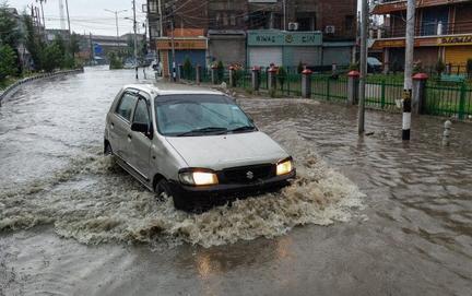 Flash Floods Kill Dozens Across Northern and Eastern India