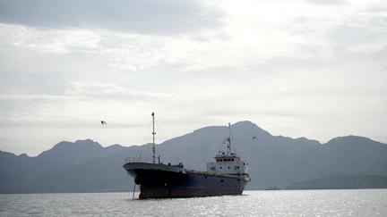Iran reopens vital Hormuz Strait