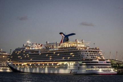 Stepbrother Charged in Cruise Murder