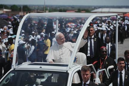 Pope Leo XIV tours Africa