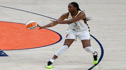 Aliyah Boston Signs Record Contract