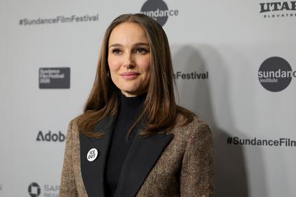 Natalie Portman pregnant again