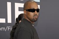 Kanye West postpones French show