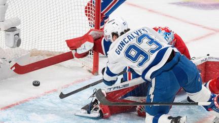 Lightning edge Canadiens in OT