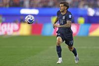 USA Falls to Turkey, Advances
