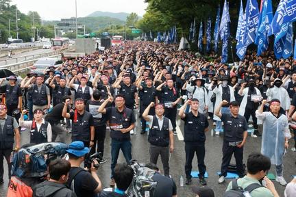 Hyundai Motor reaches tentative wage deal