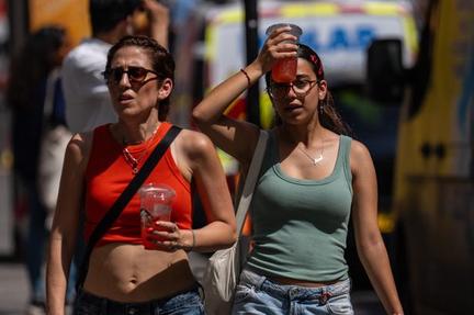 UK Braces for Fourth Scorching Heatwave