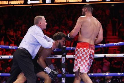 Moses Itauma fights for IBF heavyweight title