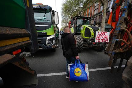 Ireland Fuel Protests Paralyse Nation
