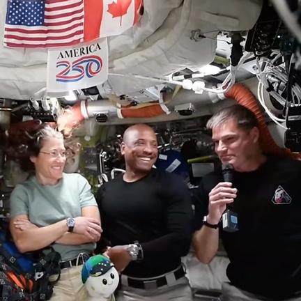 Artemis II crew prepares for return