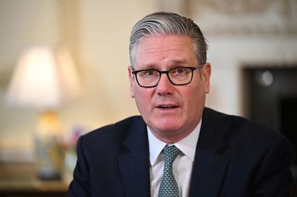 Arsonists target Starmer's homes
