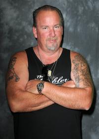 Storage Wars Star Darrell Sheets Dies