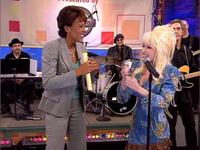 Dolly Parton dies at 80, tributes pour in