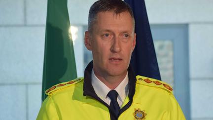 Fuel protests paralyze Ireland