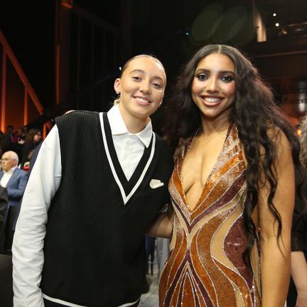 Azzi Fudd Goes No. 1