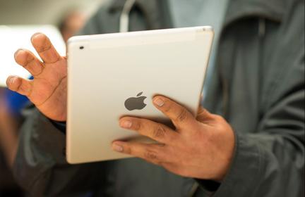 John Ternus Named Apple CEO