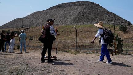 Deadly Shooting at Mexico Pyramids