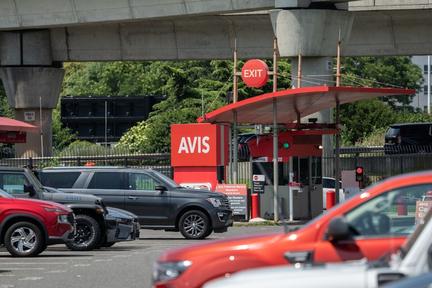 Avis Budget Stock Collapse