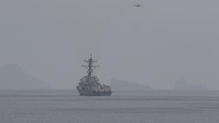 Strait of Hormuz Naval Standoff