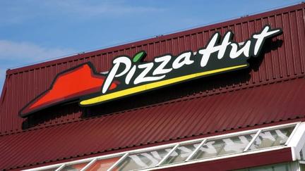 Yum Brands Sells Pizza Hut for $2.7 Billion