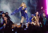 Madonna makes surprise Coachella appearance
