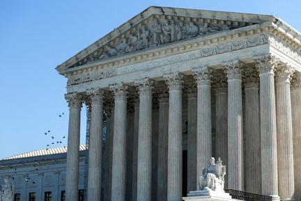 Supreme Court sides with oil firms