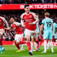 Arsenal on brink of title