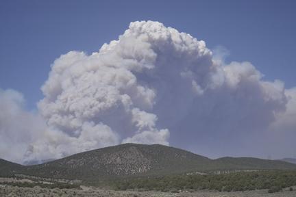 Utah's Cottonwood Fire Explodes to 92,000 Acres